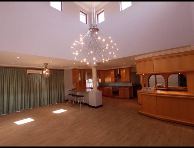 3 BEDROOM TOWNHOUSE FOR SALE IN THREE RIVERS PROPER